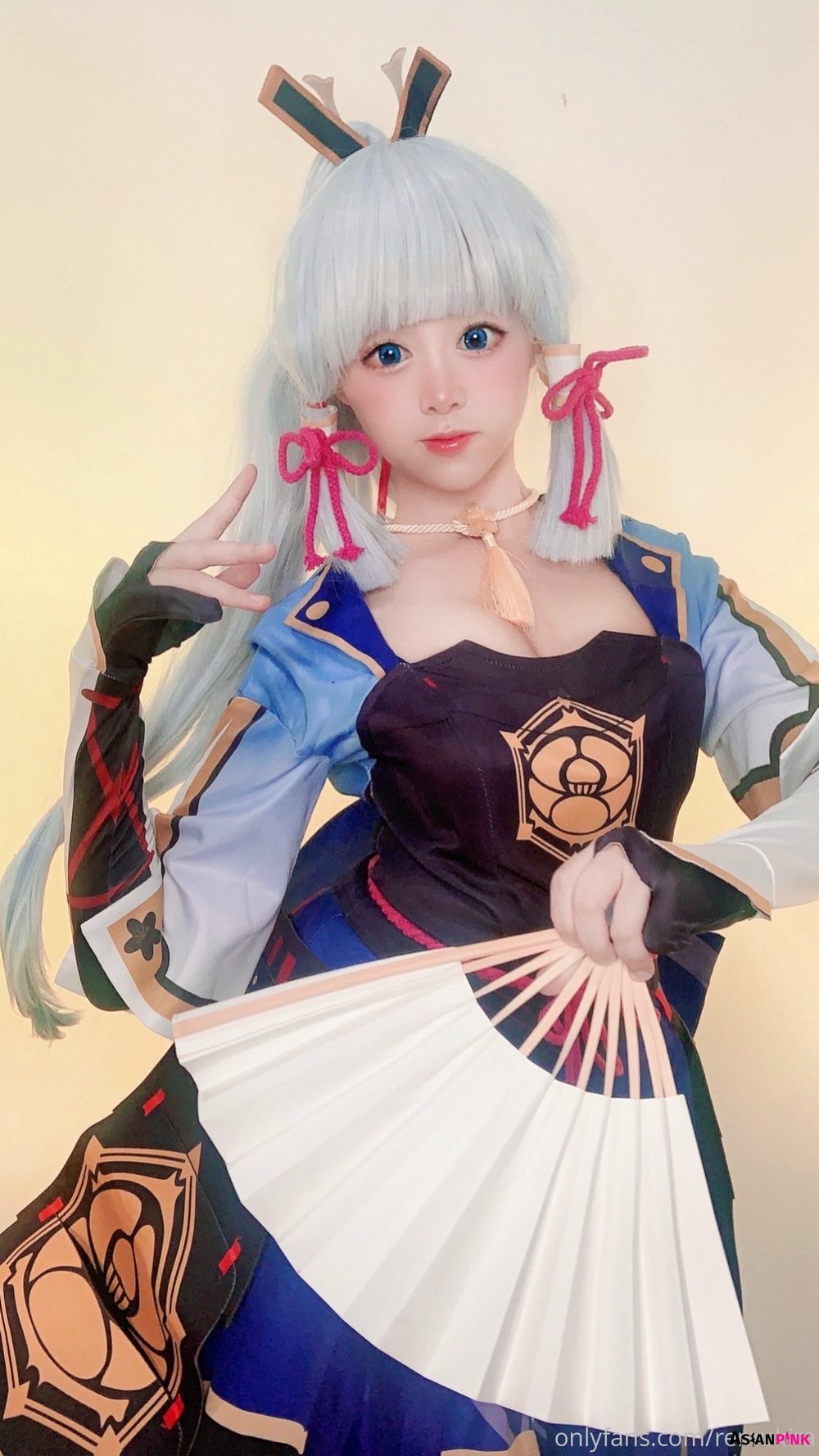 Coser @Remukira with her OnlyFans福利姬 June