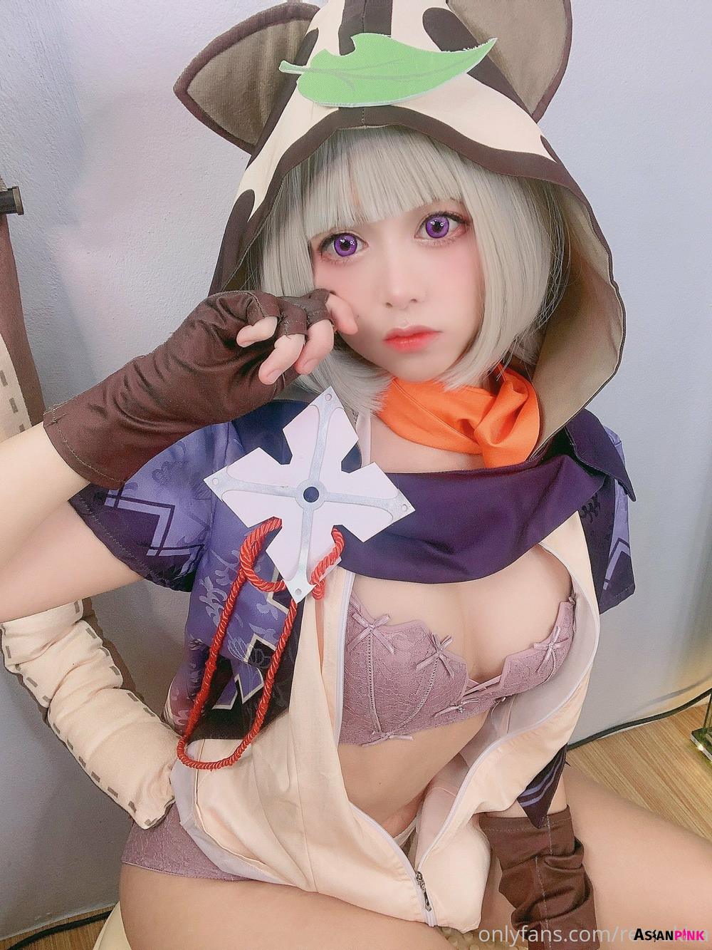 Coser @Remukira with her OnlyFans福利姬 June