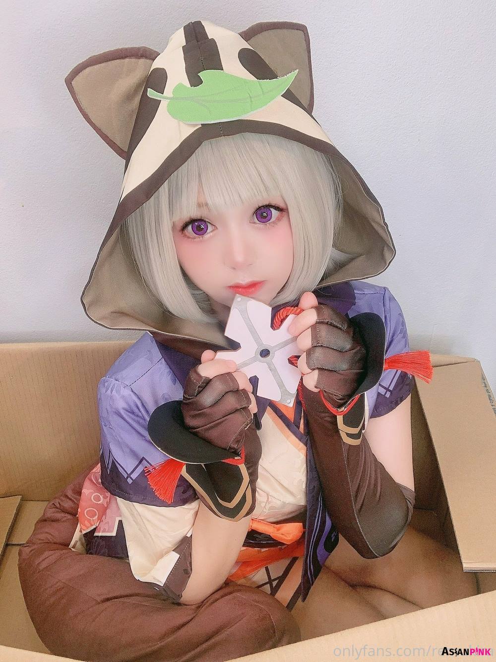 Coser @Remukira with her OnlyFans福利姬 June