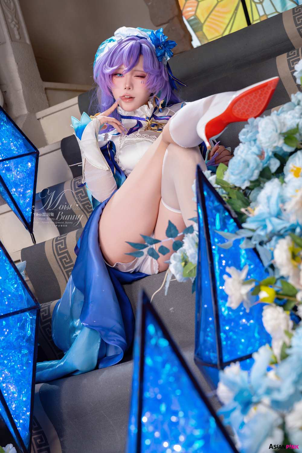 Coser@黏黏团子兔 – 09月作品 鸣潮坎特蕾拉 | Elegant Cosplay Fantasy