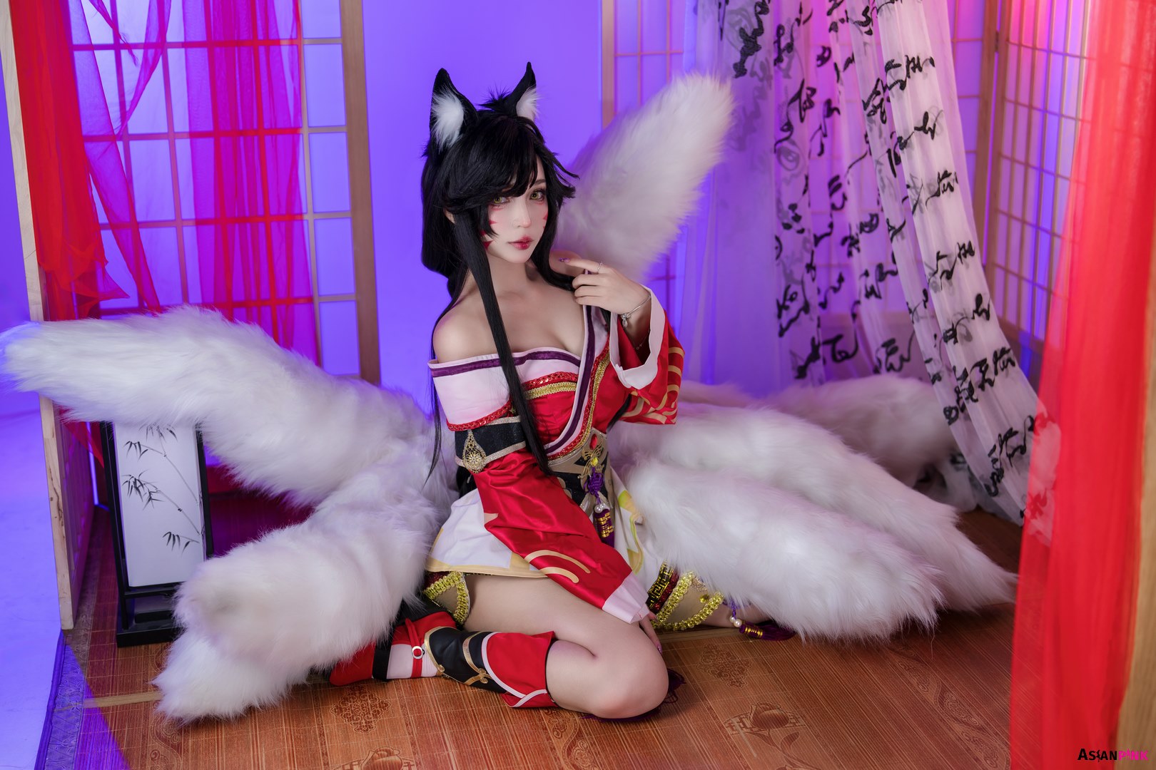 Umeko J cosplay Ahri – League of Legends