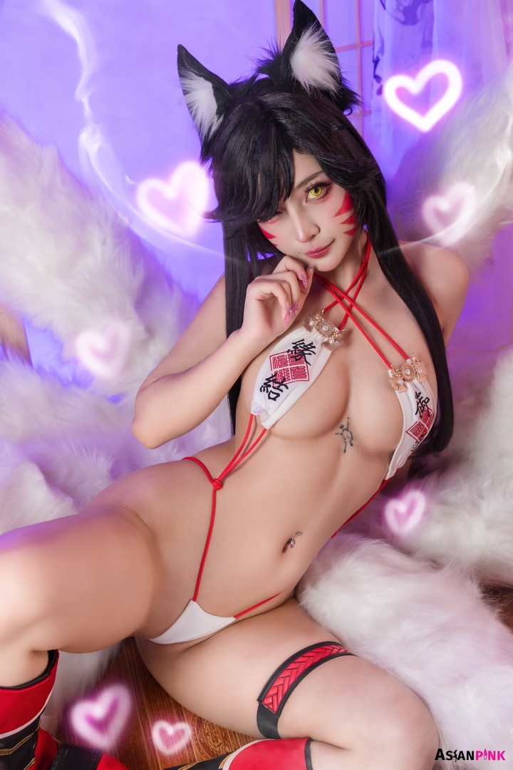 Umeko J cosplay Ahri – League of Legends