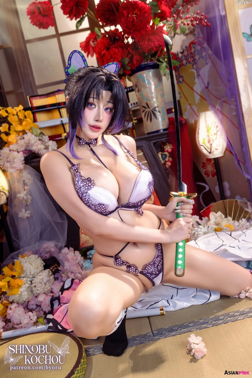 Byoru (ビョル) cosplay Shinobu Kocho – Kimetsu No Yaiba