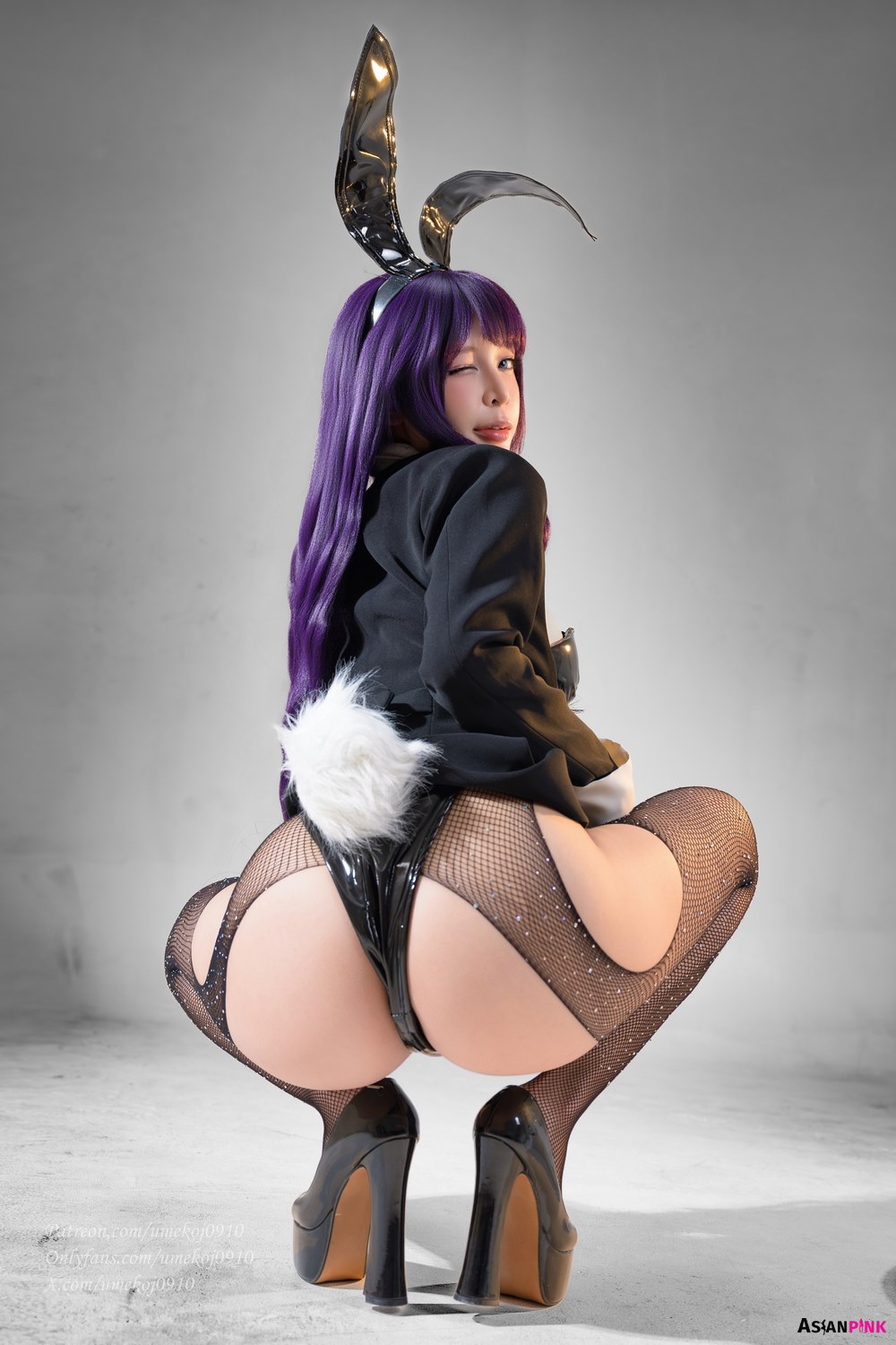 Umeko J cosplay Marin Kitagawa – Sono Bisque Doll